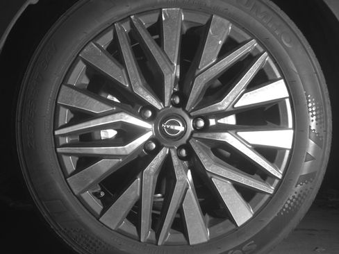 Used 2025 Nissan Altima 2.5 SV image 12