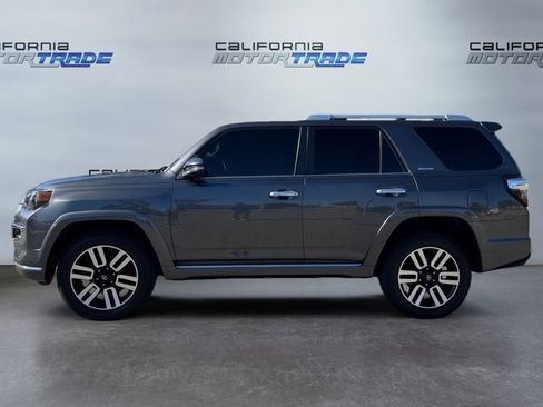 Used 2018 Toyota 4Runner Limited image 8