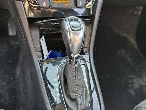 Used 2018 Buick Encore Preferred image 24