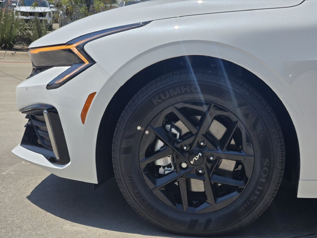 New 2026 Kia K5 LXS FWD image 5