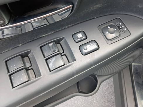 Used 2016 Mitsubishi Outlander Sport ES AWD/4WD image 12