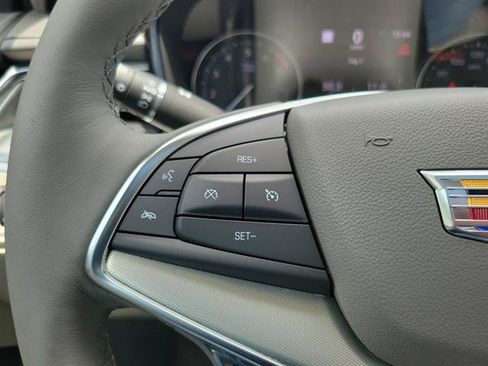 Certified 2023 Cadillac XT5 Premium Luxury w/ Technology Package FWD image 60