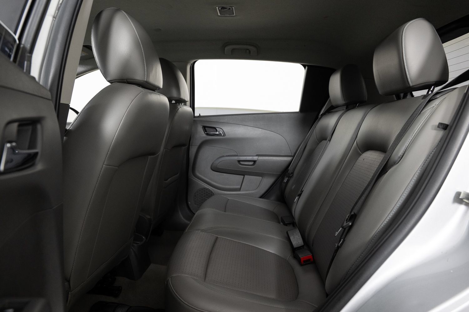 Used 2015 Chevrolet Sonic LTZ FWD image 18