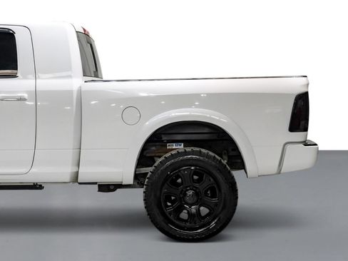 Used 2018 RAM 2500 Laramie w/ Sport Appearance Group AWD/4WD image 11