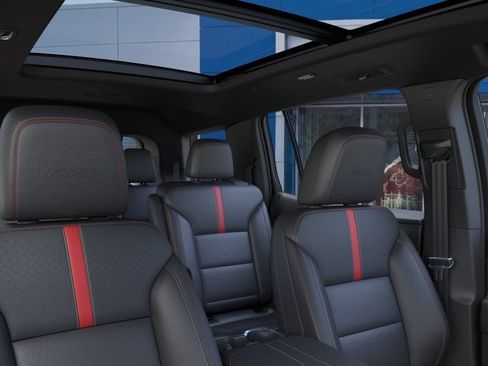 New 2027 Chevrolet Traverse RS AWD/4WD image 24