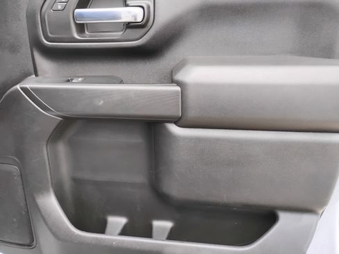 Used 2023 GMC Sierra 2500 Pro w/ Fleet Convenience Package image 19