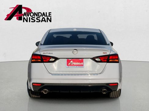 Certified 2023 Nissan Altima 2.5 SR FWD image 5