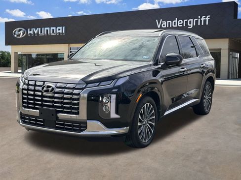 Used 2025 Hyundai Palisade Calligraphy image 5