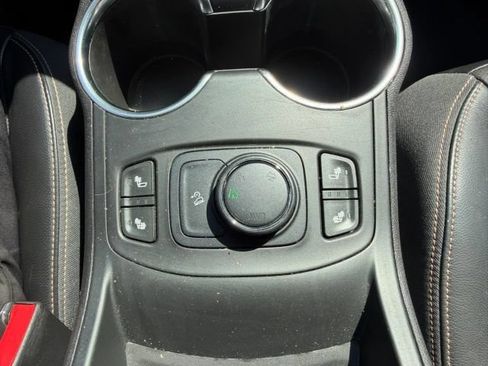 Used 2019 GMC Terrain SLT w/ Preferred Package AWD/4WD image 18