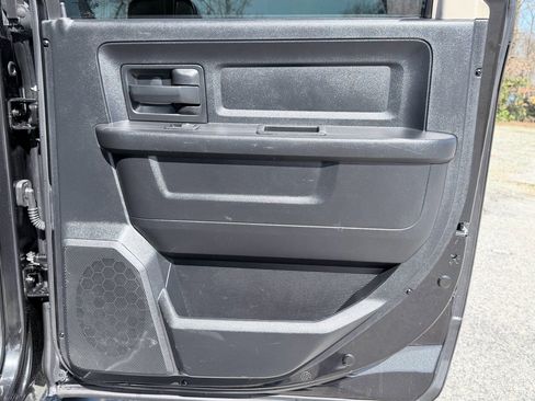 Used 2015 RAM 3500 Tradesman w/ Chrome Appearance Group image 29