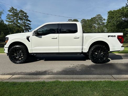 Used 2025 Ford F150 XLT w/ Equipment Group 301A Standard AWD/4WD image 8