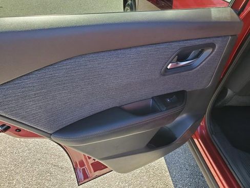 Certified 2023 Nissan Rogue SV image 12