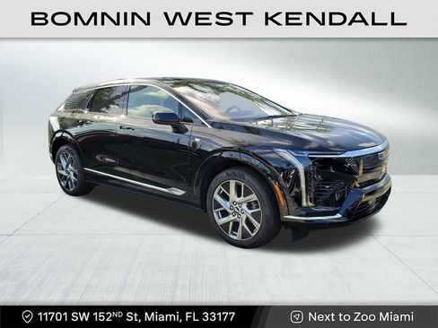 Used 2025 Cadillac Optiq Luxury 1 image 1