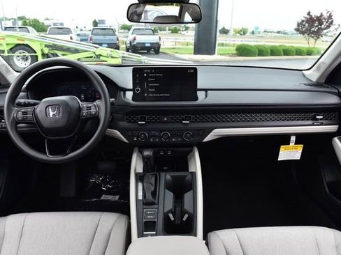 New 2026 Honda Accord SE image 7