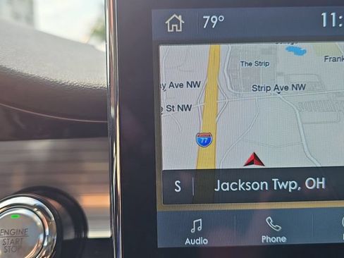 Used 2022 Lincoln Corsair AWD w/ Premium Package image 16