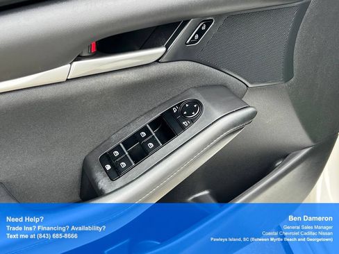 Used 2022 MAZDA MAZDA3 s FWD image 6