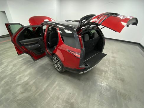 Used 2017 Land Rover Discovery HSE Luxury image 53