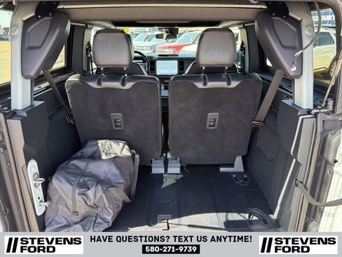 Used 2024 Ford Bronco Big Bend image 12