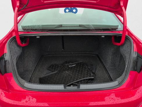 Used 2020 Volkswagen Jetta R-Line w/ R-Line Cold Weather Package image 24