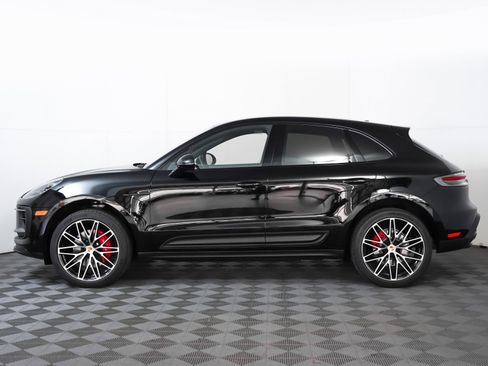 Used 2025 Porsche Macan S image 2