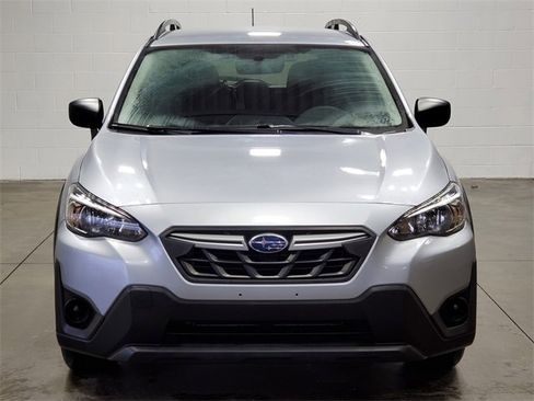 Certified 2023 Subaru Crosstrek 2.0i image 8