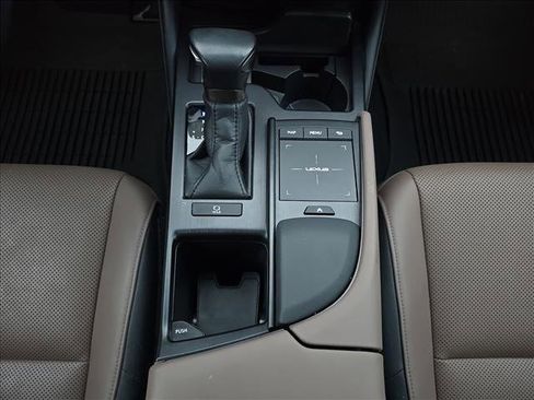 Used 2022 Lexus ES 250 w/ Premium Package image 27