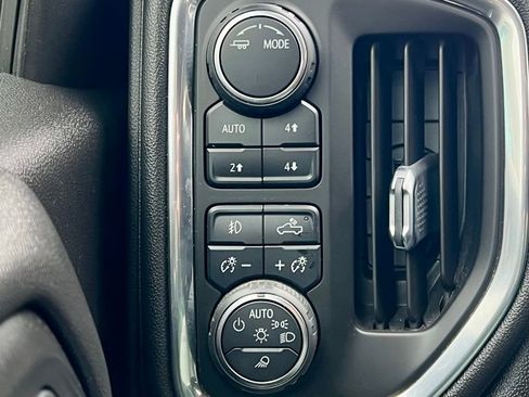 Used 2021 Chevrolet Silverado 1500 LTZ w/ LTZ Premium Package image 29