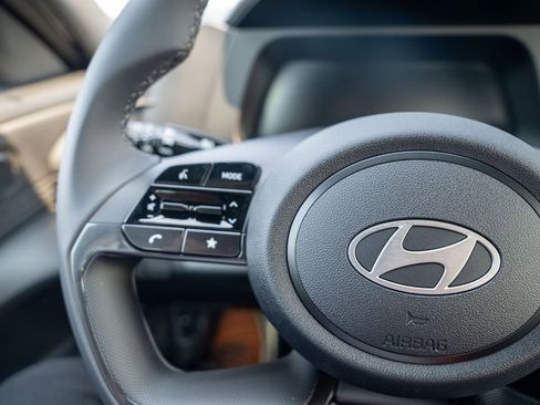 New 2025 Hyundai Elantra Sport image 21