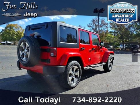 Used 2016 Jeep Wrangler Unlimited Sahara image 9