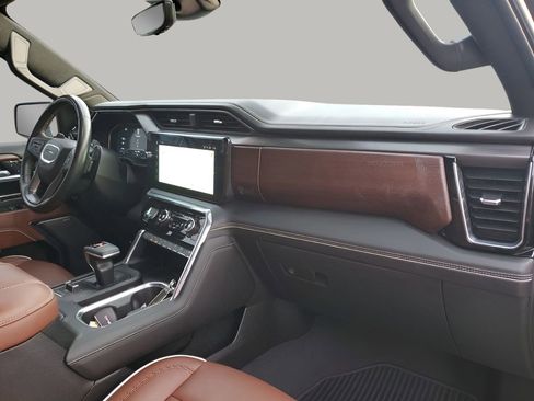 Used 2024 GMC Sierra 1500 Denali Ultimate image 14