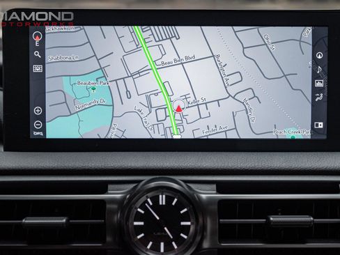 Used 2025 Lexus IS 500 image 16