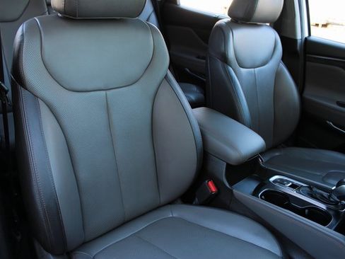 Used 2019 Hyundai Santa Fe FWD image 14