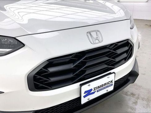 Certified 2024 Honda HR-V Sport image 30