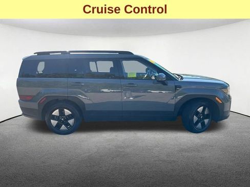 Used 2025 Hyundai Santa Fe SEL AWD/4WD image 11