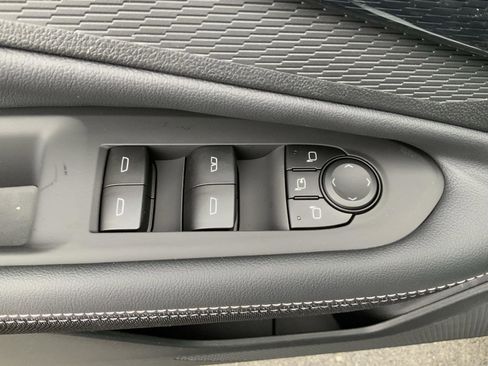 New 2026 Chevrolet Blazer EV LT FWD image 27