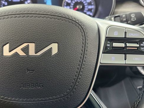 Used 2022 Kia Telluride EX w/ EX Premium Package AWD/4WD image 27