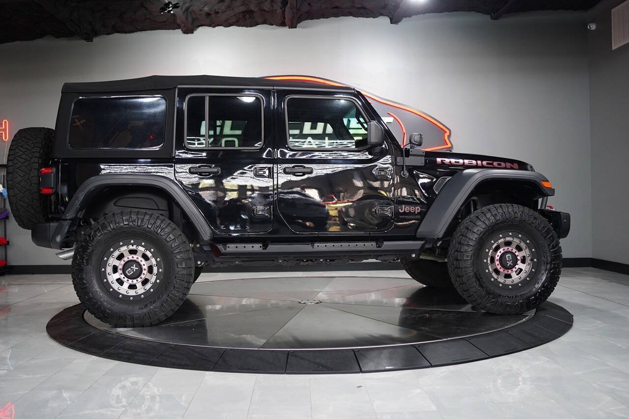 Used 2018 Jeep Wrangler Unlimited Rubicon AWD/4WD image 8