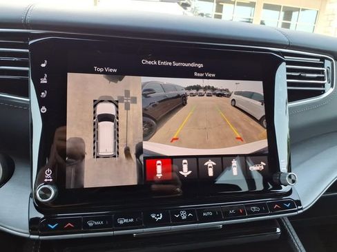 New 2026 Jeep Grand Wagoneer Limited AWD/4WD image 29