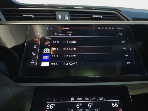 Used 2024 Audi Q8 e-tron Premium Plus w/ Premium Plus Package AWD/4WD image 24