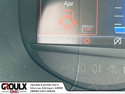 Used 2022 Ford Edge SEL w/ Convenience Package image 28