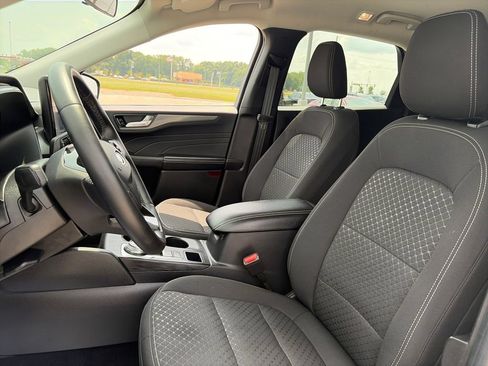 Used 2023 Ford Escape Active w/ Tech Pack #2 AWD/4WD image 16