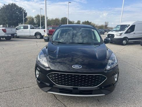 Certified 2022 Ford Escape SEL image 2