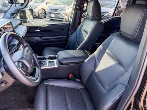 Used 2025 Toyota Land Cruiser w/ Premium Package image 17