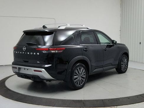 Used 2025 Nissan Pathfinder SL w/ SL Premium Package FWD image 7