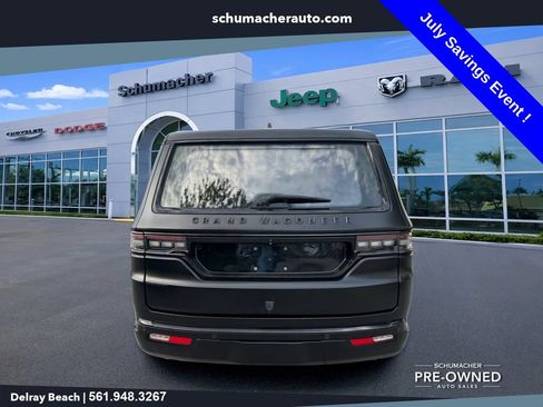 Used 2023 Jeep Grand Wagoneer Series II AWD/4WD image 6