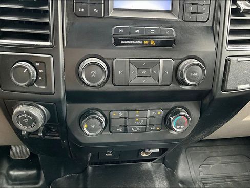 Used 2020 Ford F150 XL w/ Equipment Group 101A Mid AWD/4WD image 17