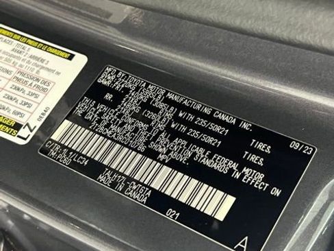 Used 2024 Lexus RX 500h F Sport w/ Convenience Package image 36