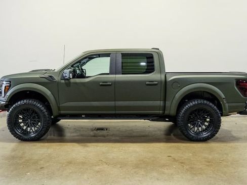 Used 2025 Ford F150 Raptor w/ Equipment Group 803A Raptor R AWD/4WD image 9