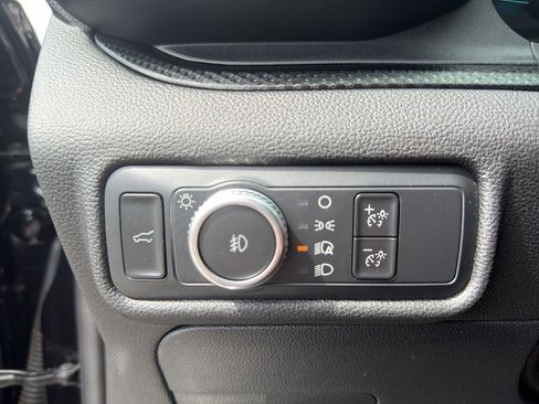 Certified 2022 Ford Explorer ST-Line AWD/4WD image 16