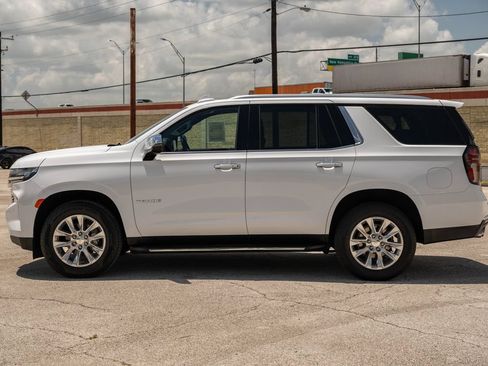 Used 2024 Chevrolet Tahoe Premier RWD image 5